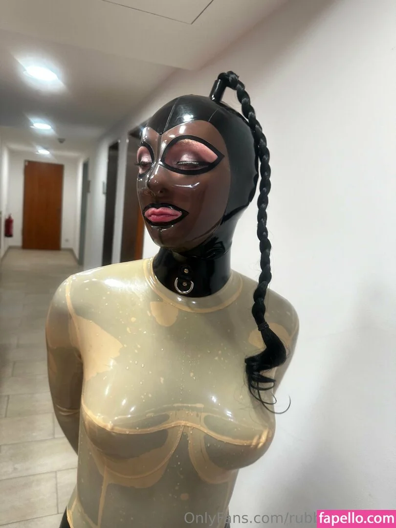 rubberdollruby Onlyfans Photo Gallery 