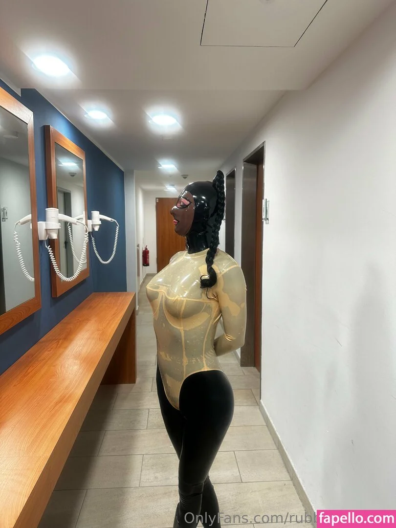rubberdollruby Onlyfans Photo Gallery 