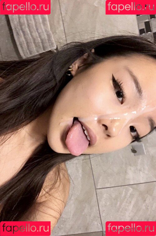 nekogir1 Onlyfans Photo Gallery 