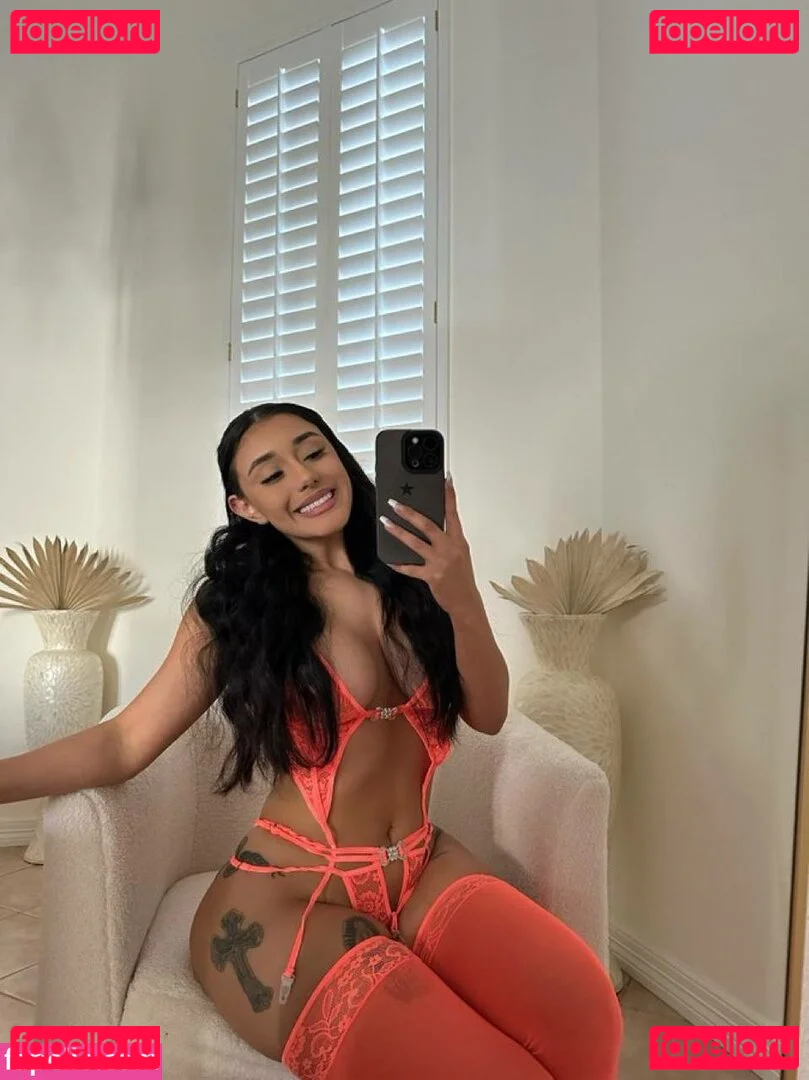 laconejaaa Onlyfans Photo Gallery 