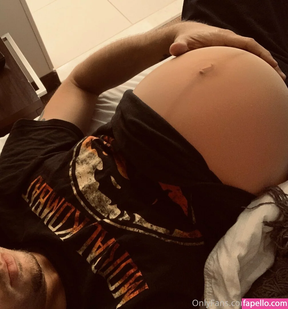 mpreg88 Onlyfans Photo Gallery 