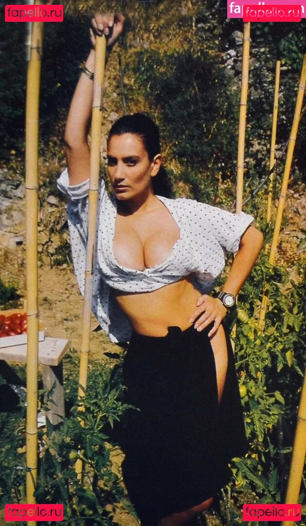 Angela Cavagna Onlyfans Photo Gallery 