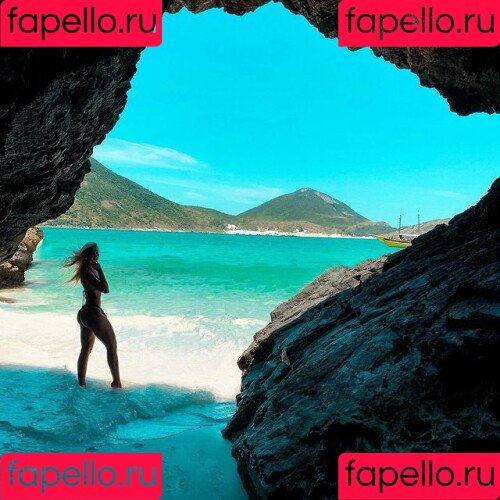 Leticia Ferrazzani Onlyfans Photo Gallery 