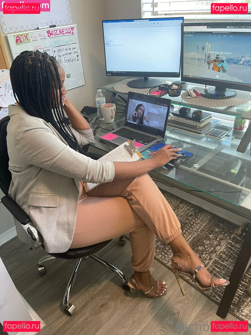 nichole.sole Onlyfans Photo Gallery 