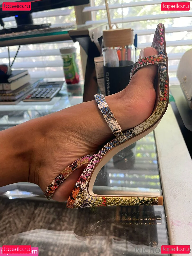 nichole.sole Onlyfans Photo Gallery 