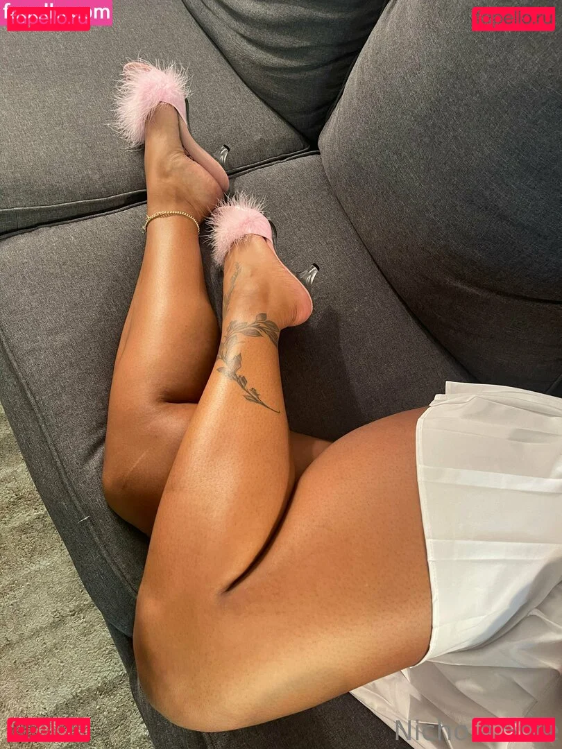 nichole.sole Onlyfans Photo Gallery 