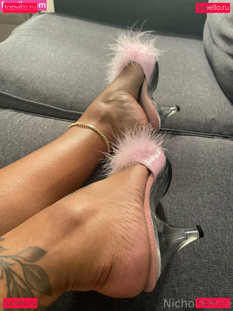 nichole.sole Onlyfans Photo Gallery 