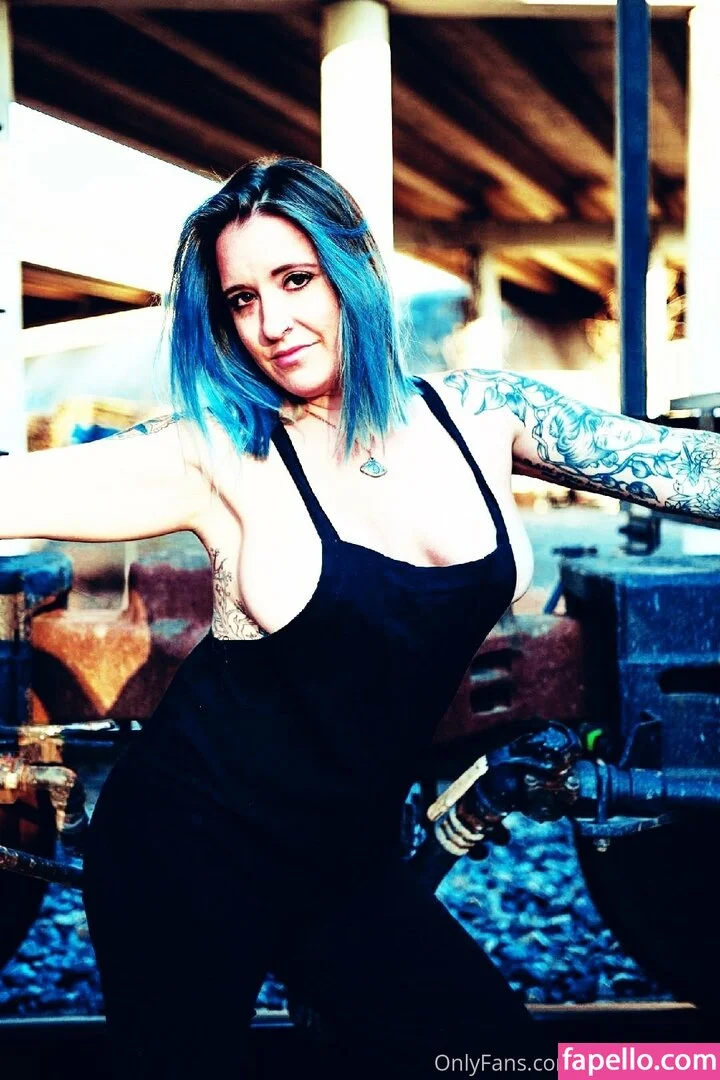 molleewaters Onlyfans Photo Gallery 