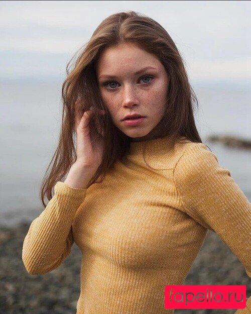 Lily-Ana Alexander Onlyfans Photo Gallery 