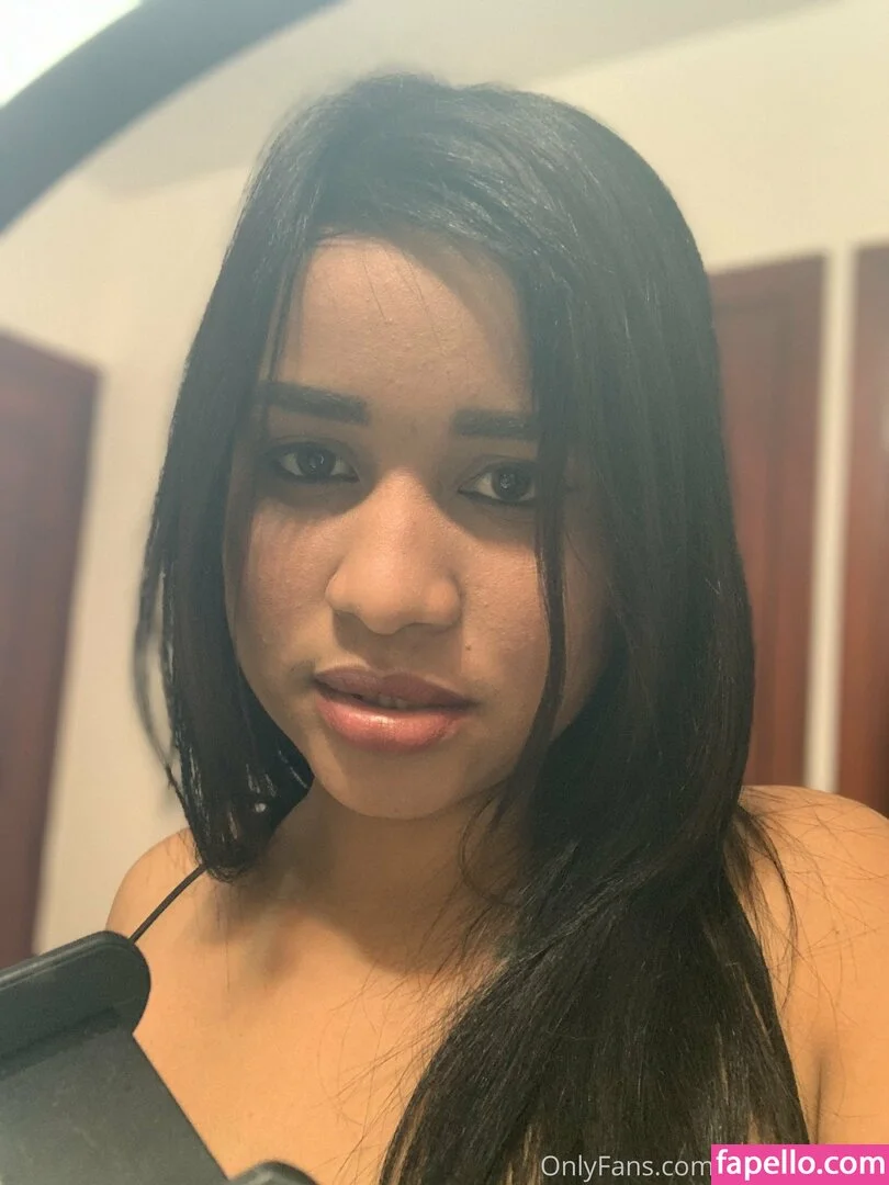 giamonroexo Onlyfans Photo Gallery 