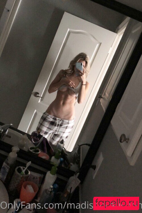 Madison Kate Onlyfans Photo Gallery 