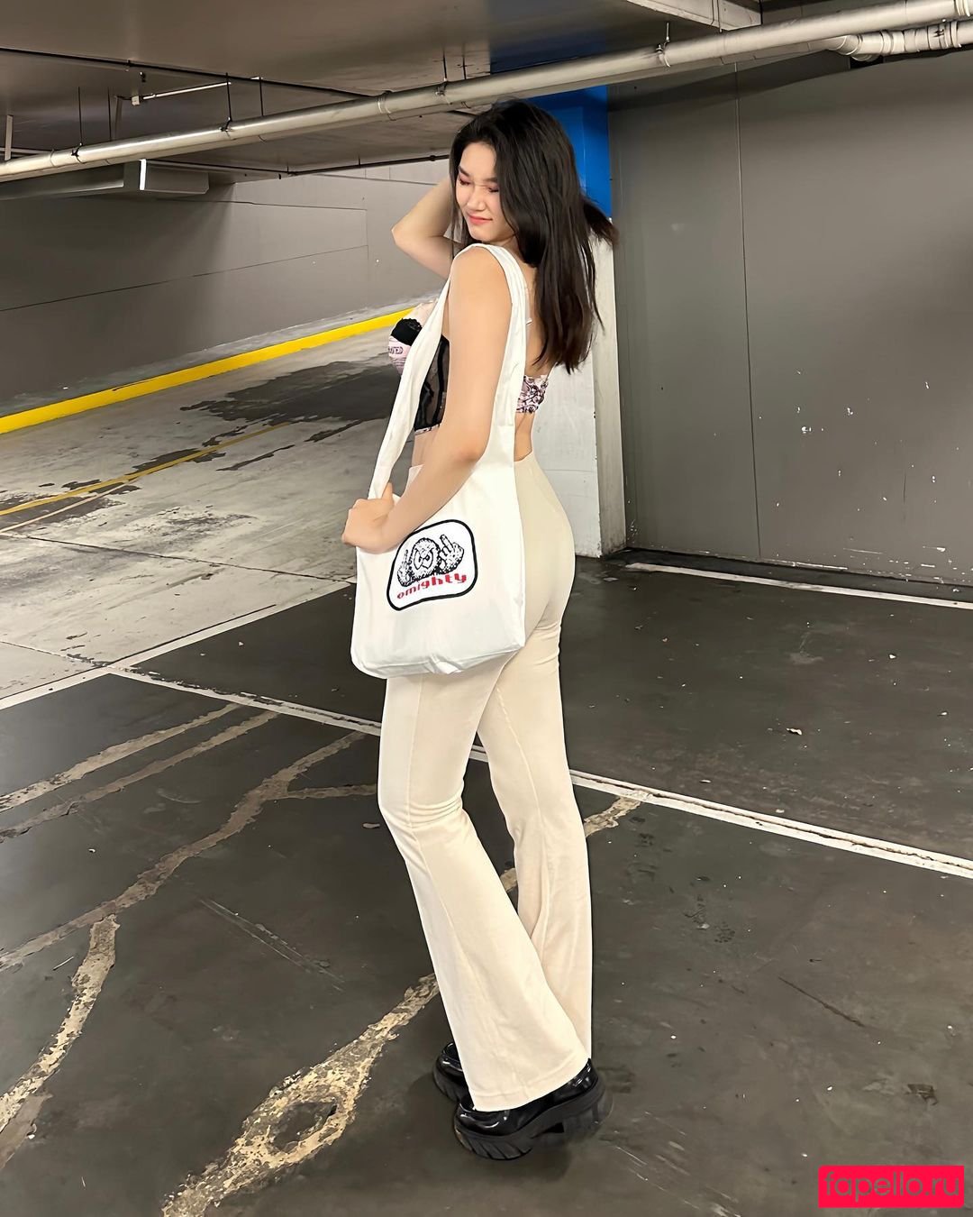 Vicki Mranrr Onlyfans Photo Gallery 