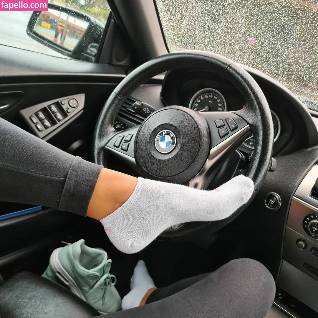 deineemily_03 Onlyfans Photo Gallery 