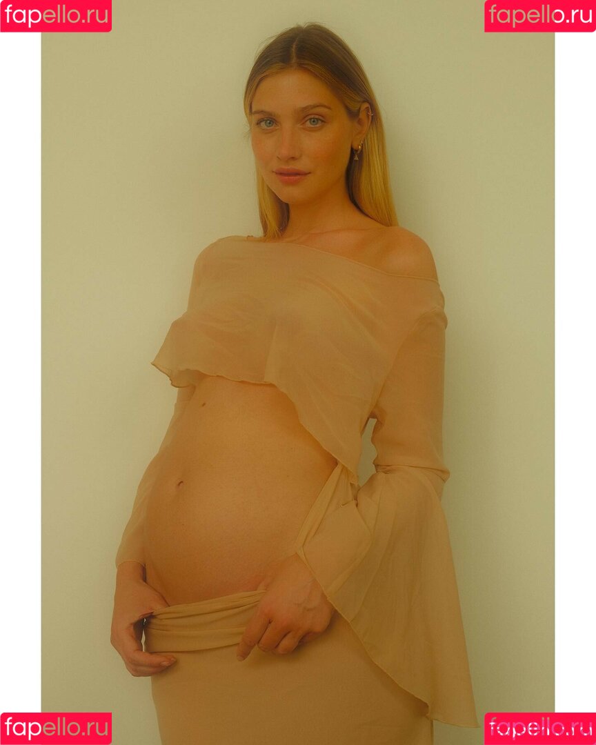 Marine Dauchez Onlyfans Photo Gallery 