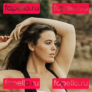 Tia Provost Onlyfans Photo Gallery 