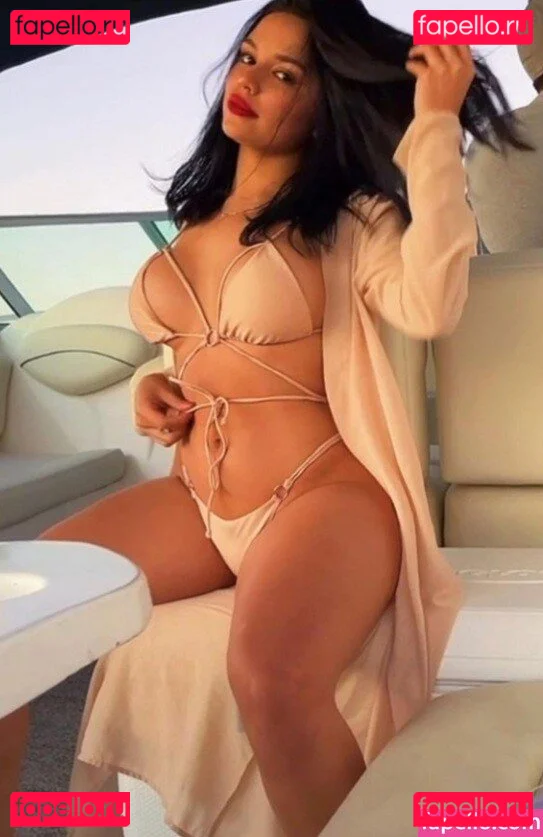 Aleida Ramirez Onlyfans Photo Gallery 