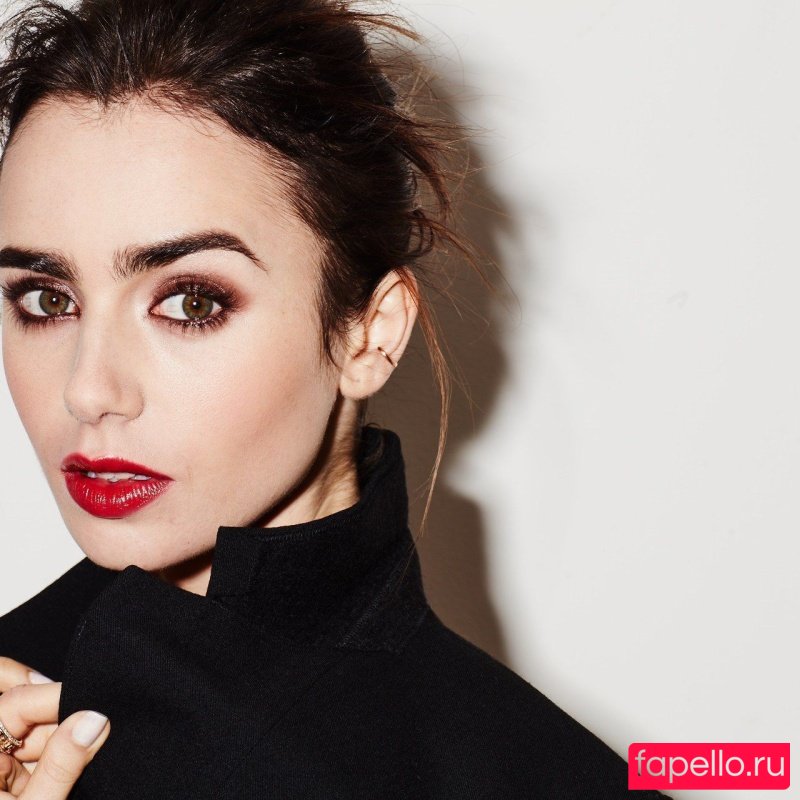 Lily Collins Onlyfans Photo Gallery 
