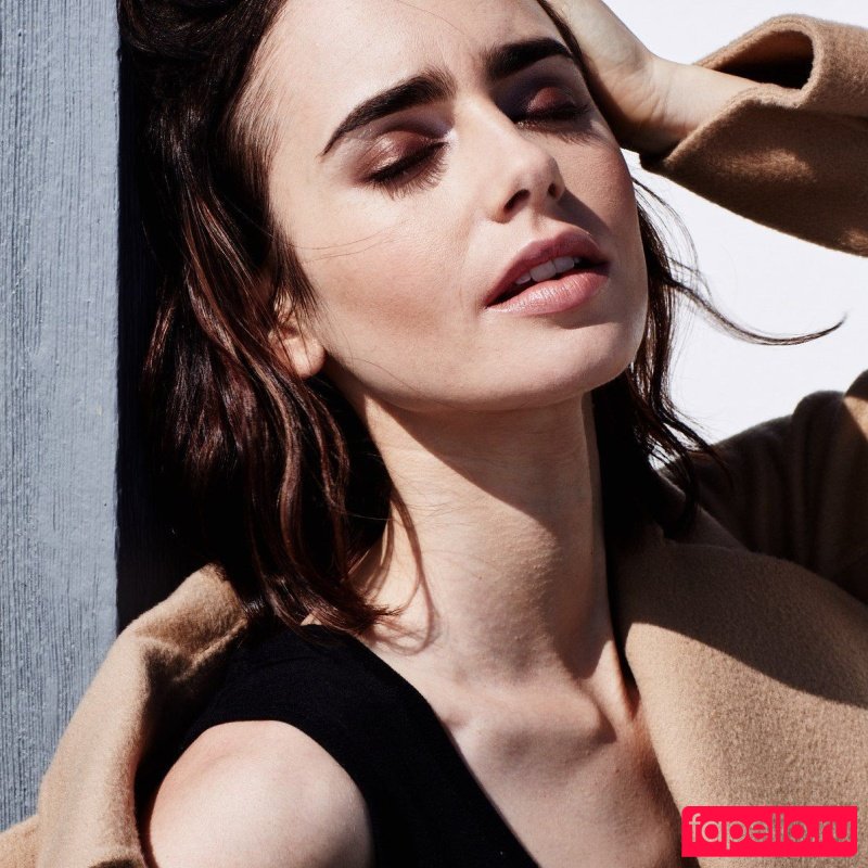 Lily Collins Onlyfans Photo Gallery 