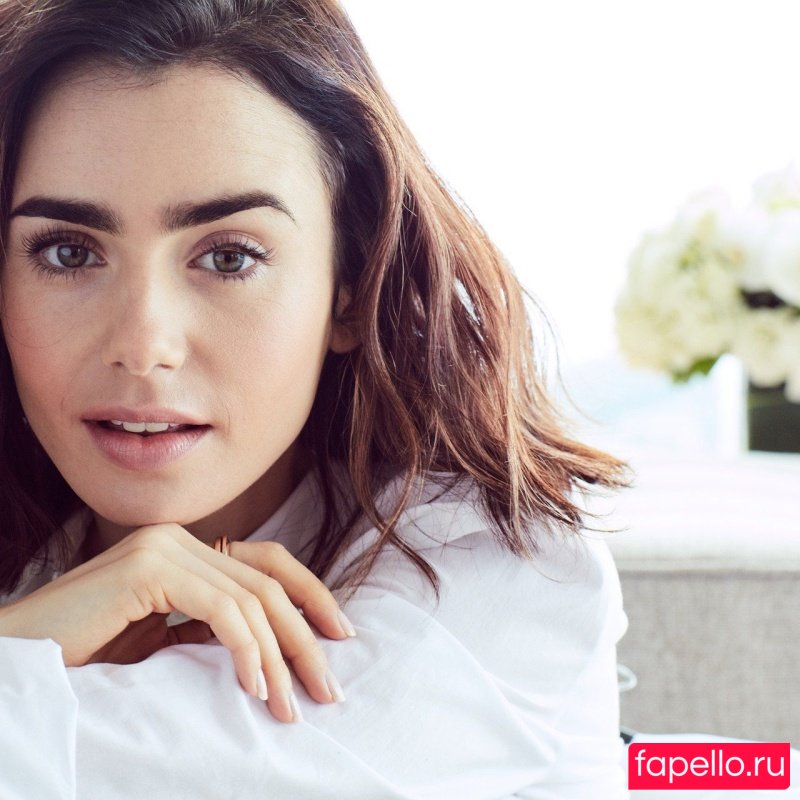 Lily Collins Onlyfans Photo Gallery 