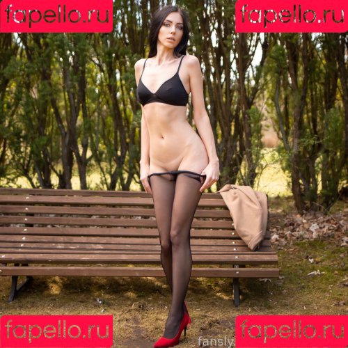 electric_miss Onlyfans Photo Gallery 