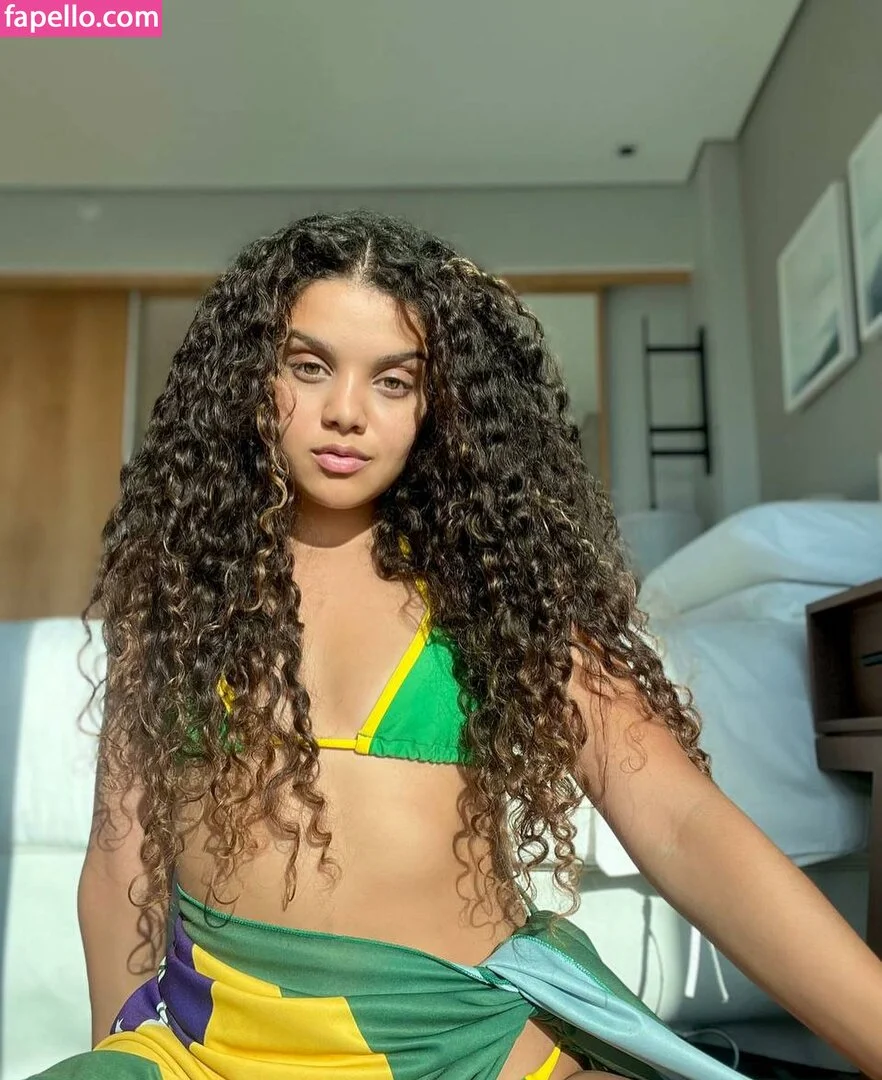 Danielle Olimpia Onlyfans Photo Gallery 