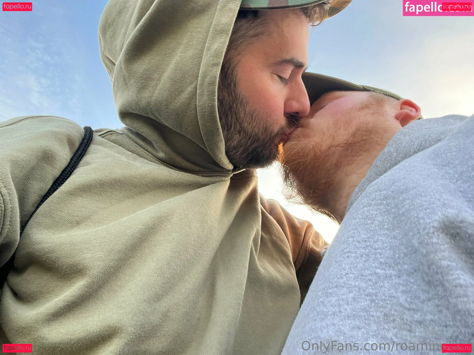 roaminghog Onlyfans Photo Gallery 