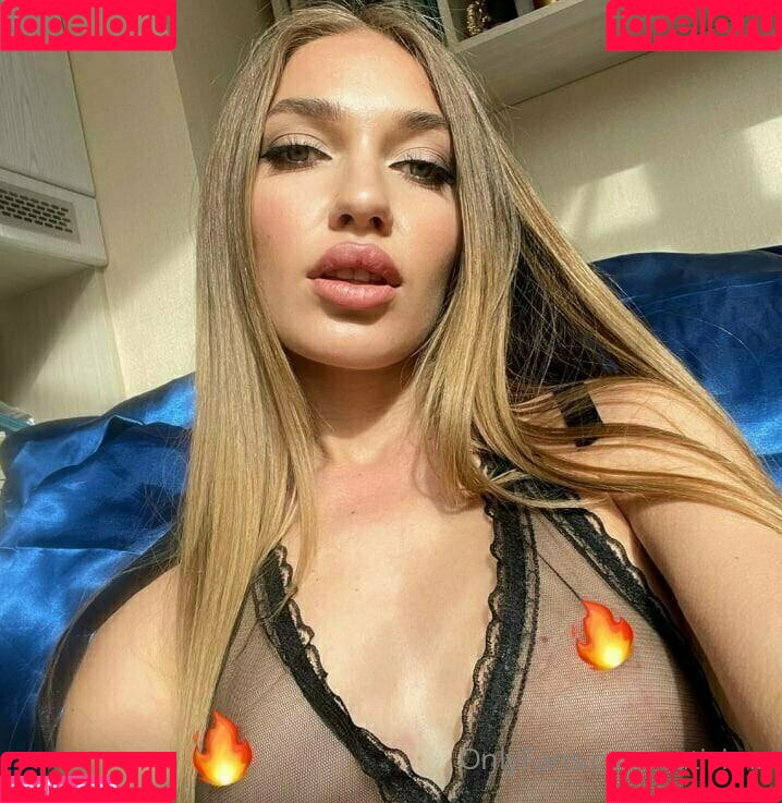 catisima Onlyfans Photo Gallery 