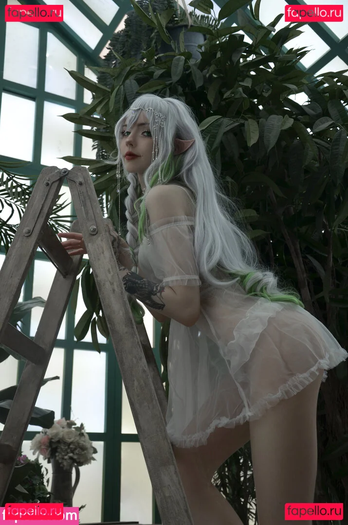 Flutterow Onlyfans Photo Gallery 