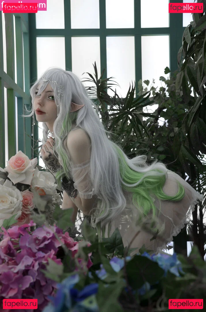 Flutterow Onlyfans Photo Gallery 