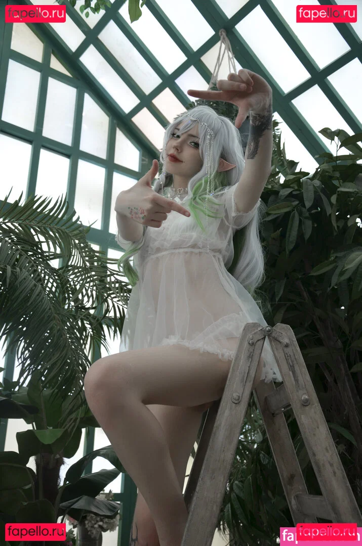 Flutterow Onlyfans Photo Gallery 