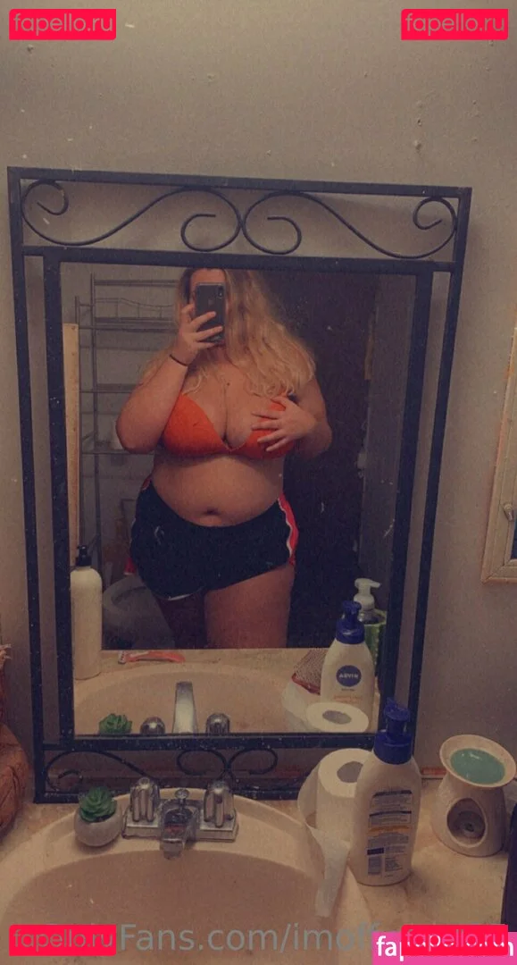 imoffwhitt25 Onlyfans Photo Gallery 