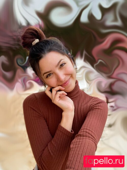 ASMR Glow Onlyfans Photo Gallery 