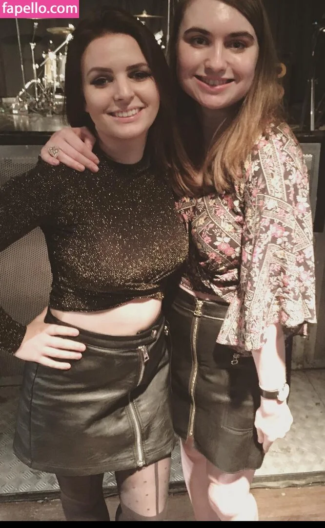 Emma Blackery Onlyfans Photo Gallery 