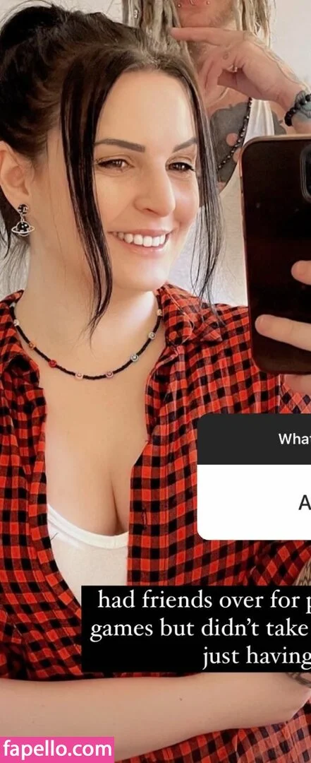 Emma Blackery Onlyfans Photo Gallery 