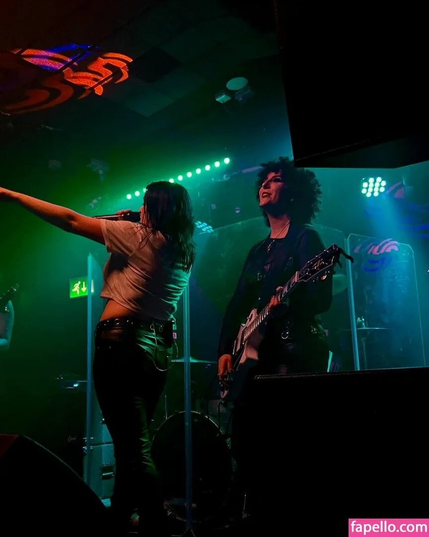 Emma Blackery Onlyfans Photo Gallery 