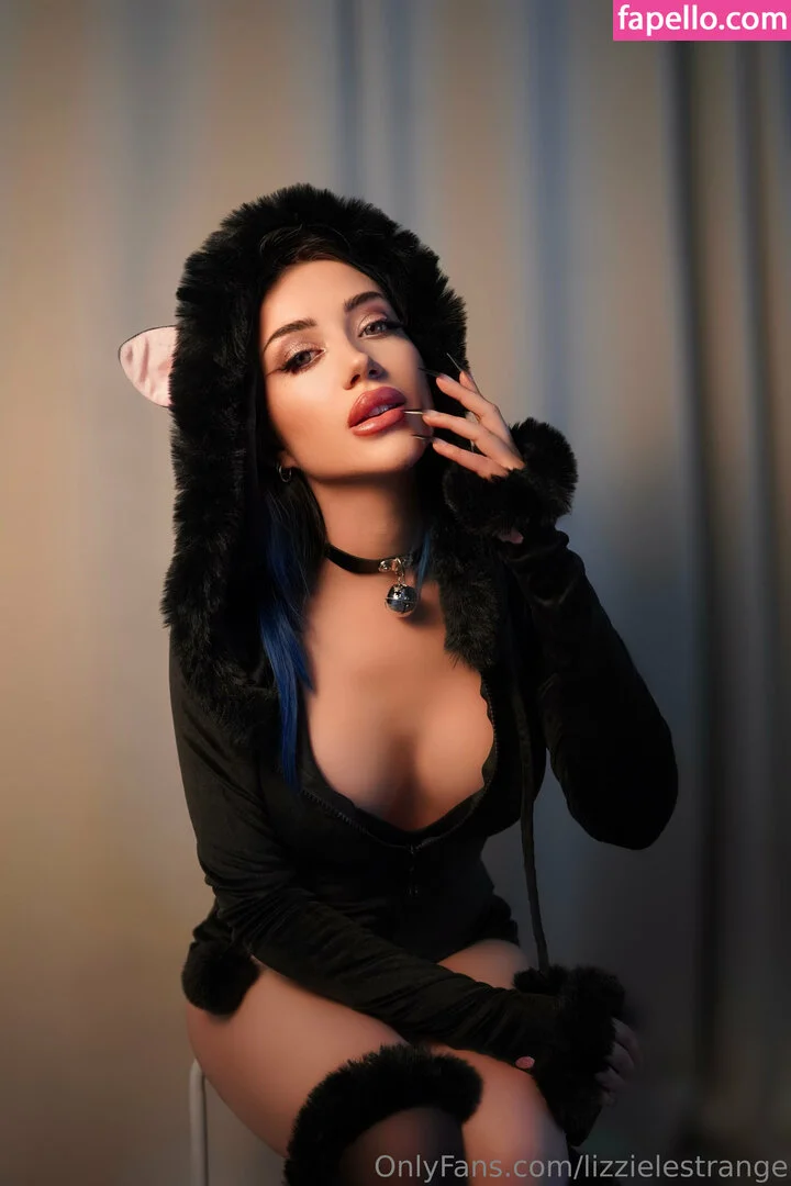 Lizzie Le Strange Onlyfans Photo Gallery 