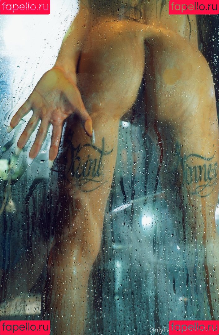 violet.bb Onlyfans Photo Gallery 