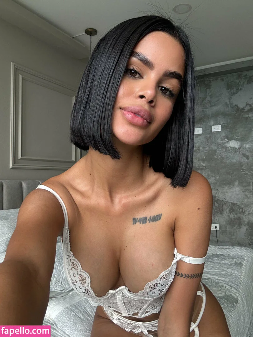 estefaa Onlyfans Photo Gallery 