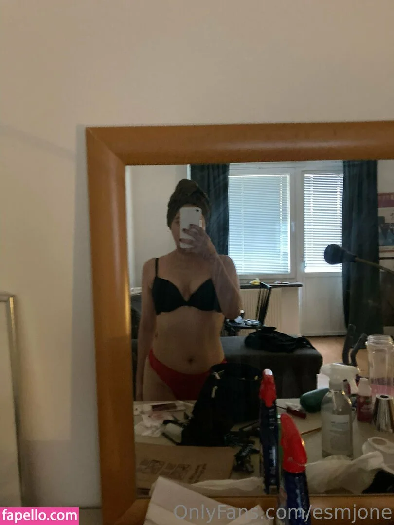 esmjone Onlyfans Photo Gallery 