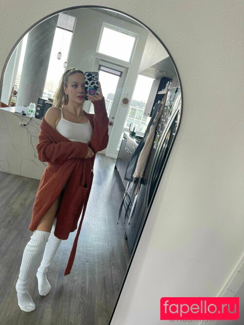 Naomi Swann Onlyfans Photo Gallery 