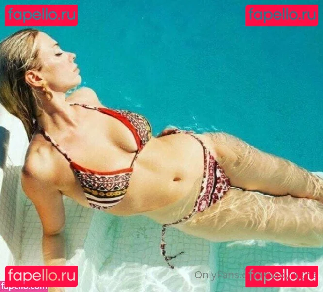 yogatrainer Onlyfans Photo Gallery 