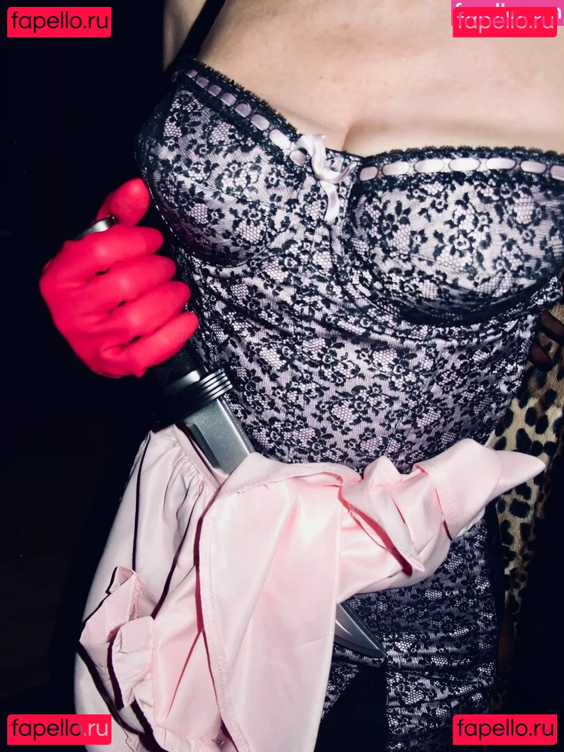 Madonna Onlyfans Photo Gallery 