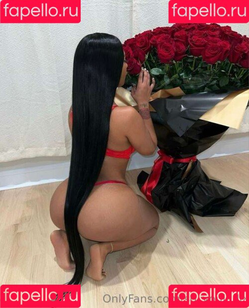 so_youjade Onlyfans Photo Gallery 