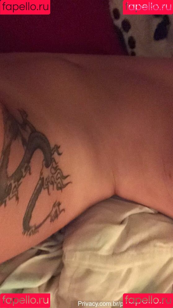 Hillary Wood Onlyfans Photo Gallery 