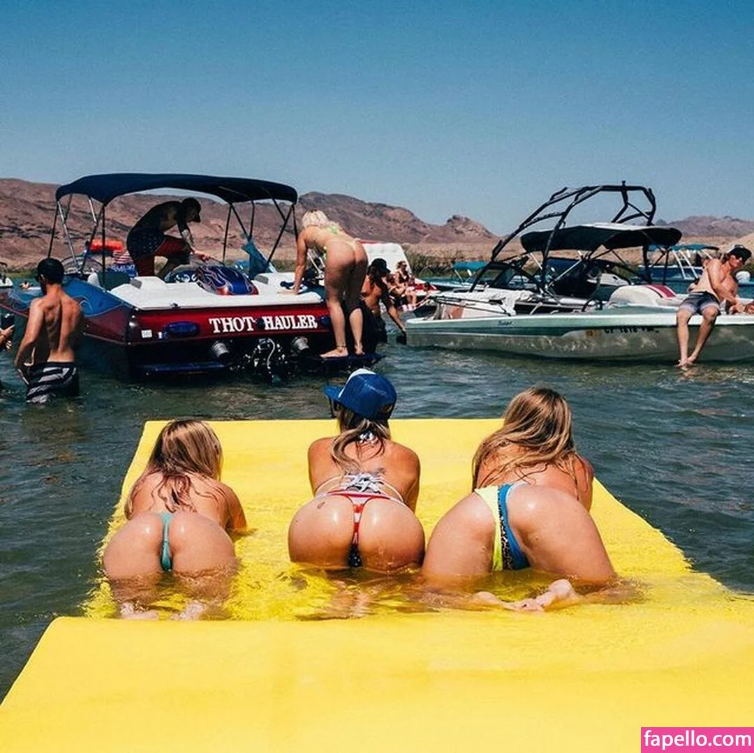 ginababii92 Onlyfans Photo Gallery 