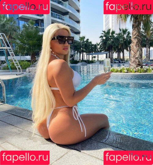 Jelena Unikat Onlyfans Photo Gallery 