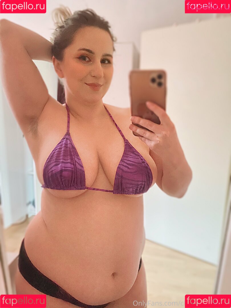 chubbygamergf Onlyfans Photo Gallery 