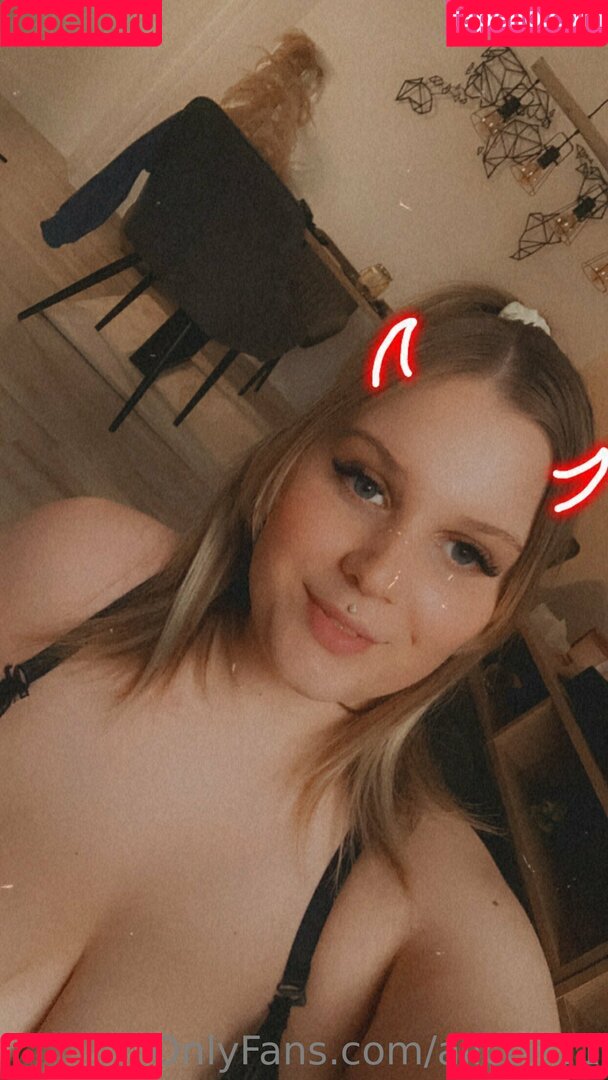 alicee11 Onlyfans Photo Gallery 