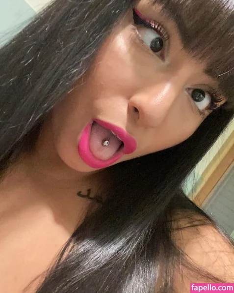 Raxien Onlyfans Photo Gallery 