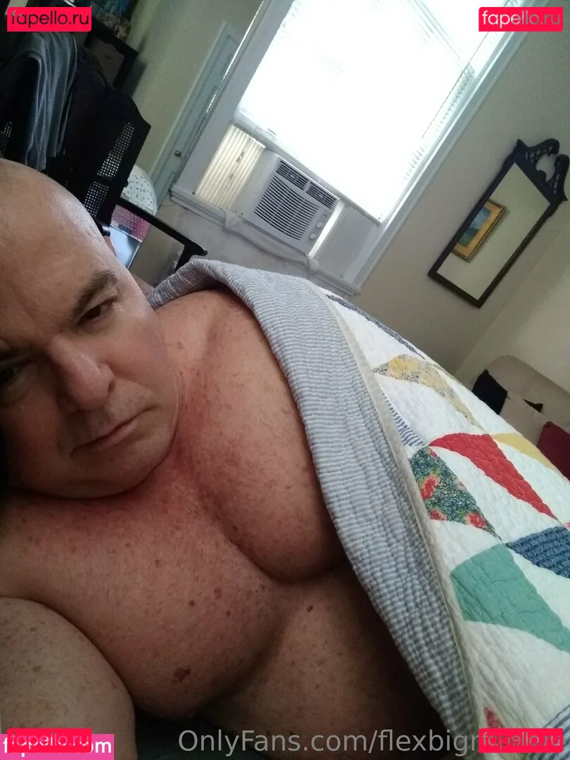 flexbigmuscle Onlyfans Photo Gallery 